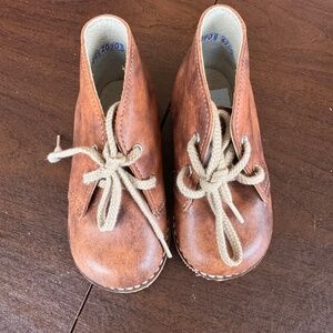 Mon Petite Oxford Saddle Shoes Size 6